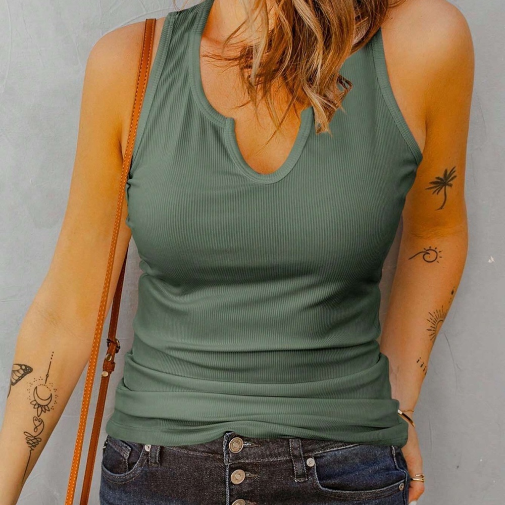 Solid Ribbed Fitted Tank Top - Picture 2 of 5